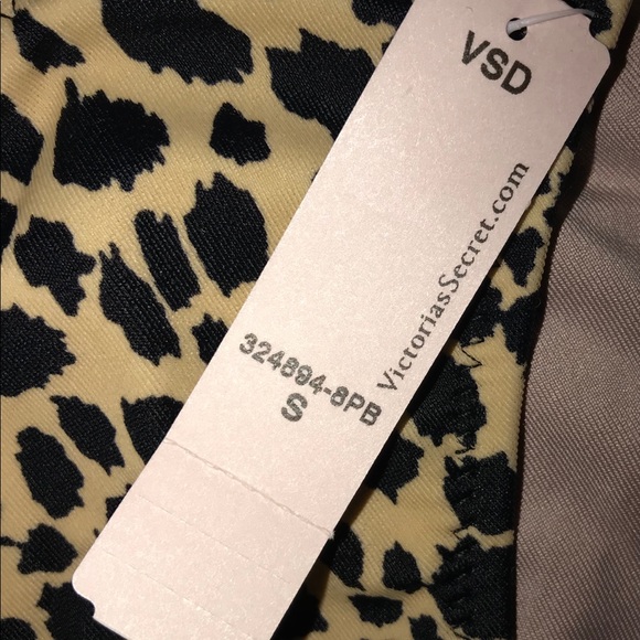 🌴NWT VS PINK BIKINI🌴 - Picture 7 of 8